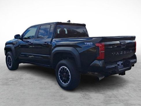 Used 2024 Toyota Tacoma TRD Off-Road AWD/4WD image 4