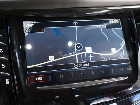 Used 2018 Cadillac Escalade Platinum image 18