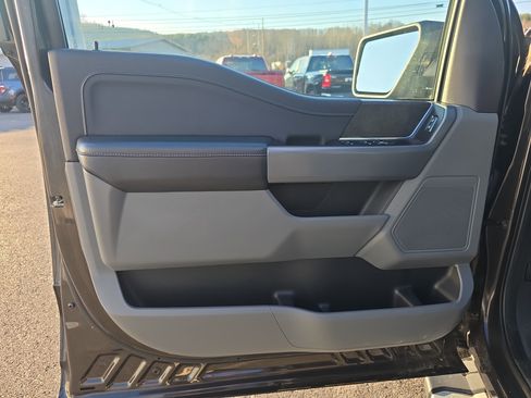 Used 2024 Ford F150 XLT w/ Mobile Office Package image 18