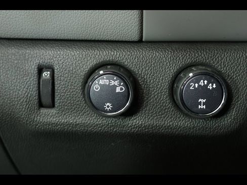 Used 2021 Chevrolet Colorado W/T w/ Custom Special Edition image 11