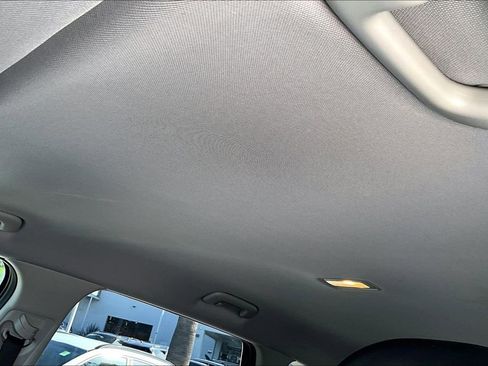 Certified 2022 Kia Sorento S image 12