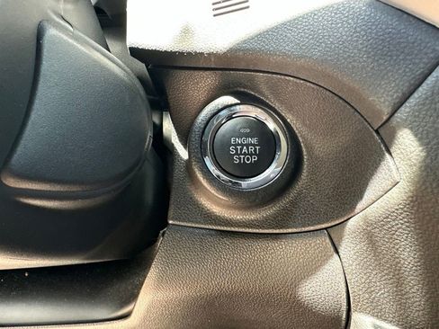 Used 2023 Subaru Ascent Limited AWD/4WD image 25