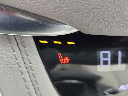 Used 2021 Cadillac XT5 Premium Luxury image 24