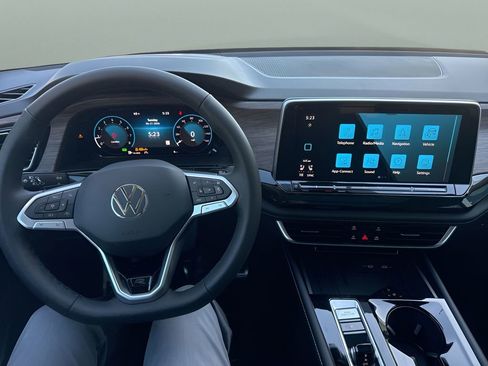 New 2026 Volkswagen Atlas SEL Premium R-Line AWD/4WD image 11