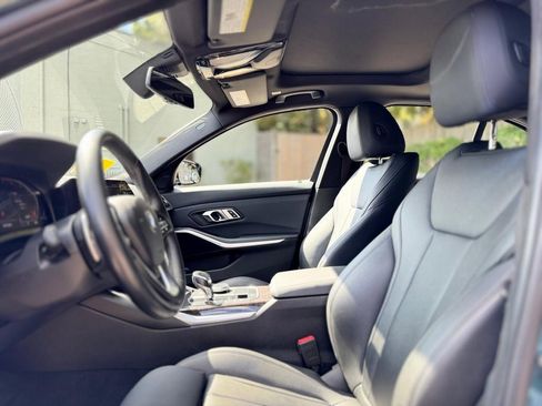 Used 2020 BMW 330i xDrive Sedan w/ Convenience Package image 17