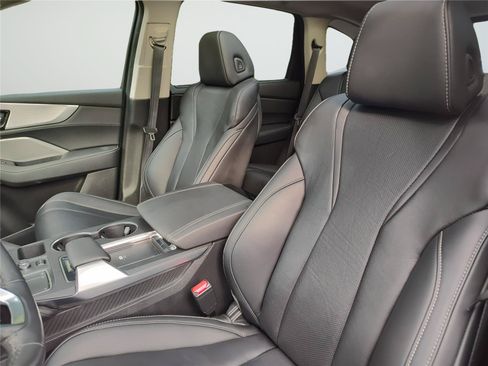 Used 2024 Acura MDX SH-AWD w/ Technology Package image 12
