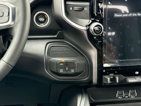 New 2026 RAM 2500 Big Horn AWD/4WD image 16