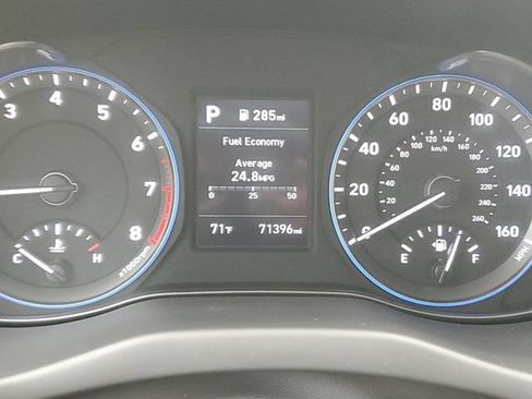 Used 2019 Hyundai Kona Limited AWD/4WD image 26