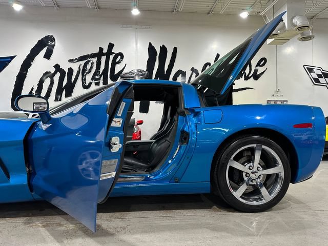 Used 2010 Chevrolet Corvette Coupe w/ Preferred Equipment Group RWD image 21