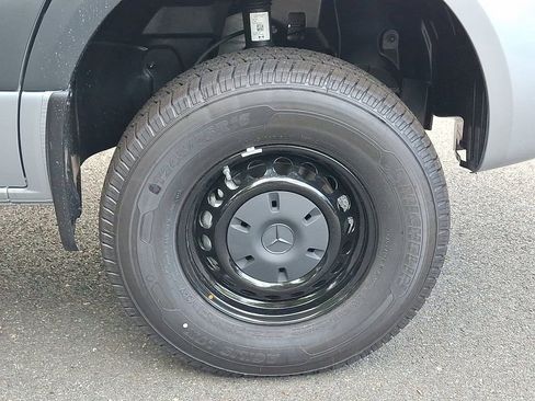 New 2025 Mercedes-Benz Sprinter 2500 image 5