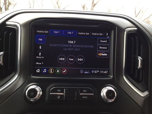 Used 2020 GMC Sierra 1500 AT4 w/ AT4 Premium Package image 15