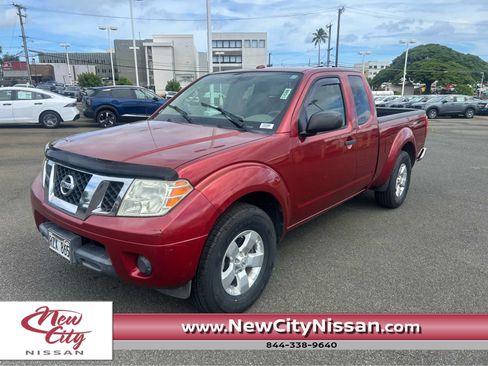 Used 2013 Nissan Frontier SV RWD image 1