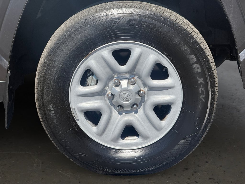 Used 2024 Toyota Tundra SR AWD/4WD image 9