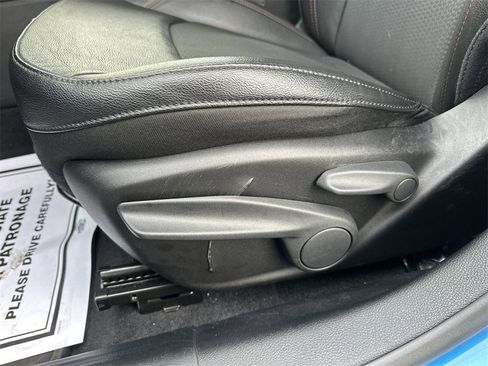 Used 2024 Jeep Compass Trailhawk image 12