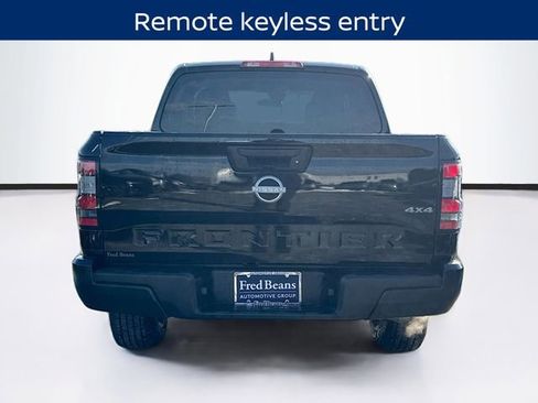 Used 2024 Nissan Frontier S image 7