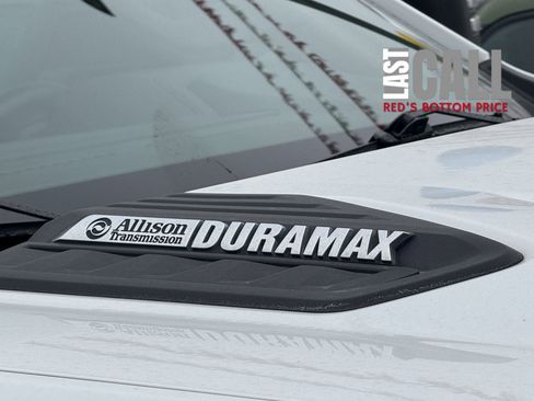 Used 2024 Chevrolet Silverado 2500 LTZ w/ LTZ Plus Package image 6