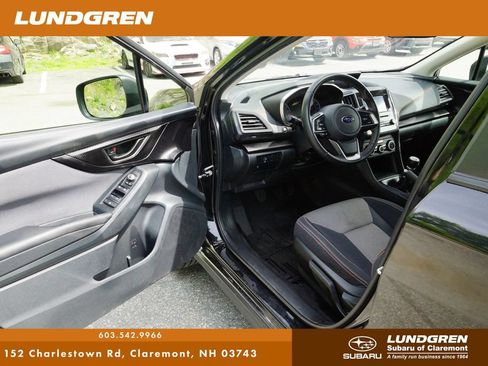 Used 2021 Subaru Crosstrek 2.0i Premium AWD/4WD image 11