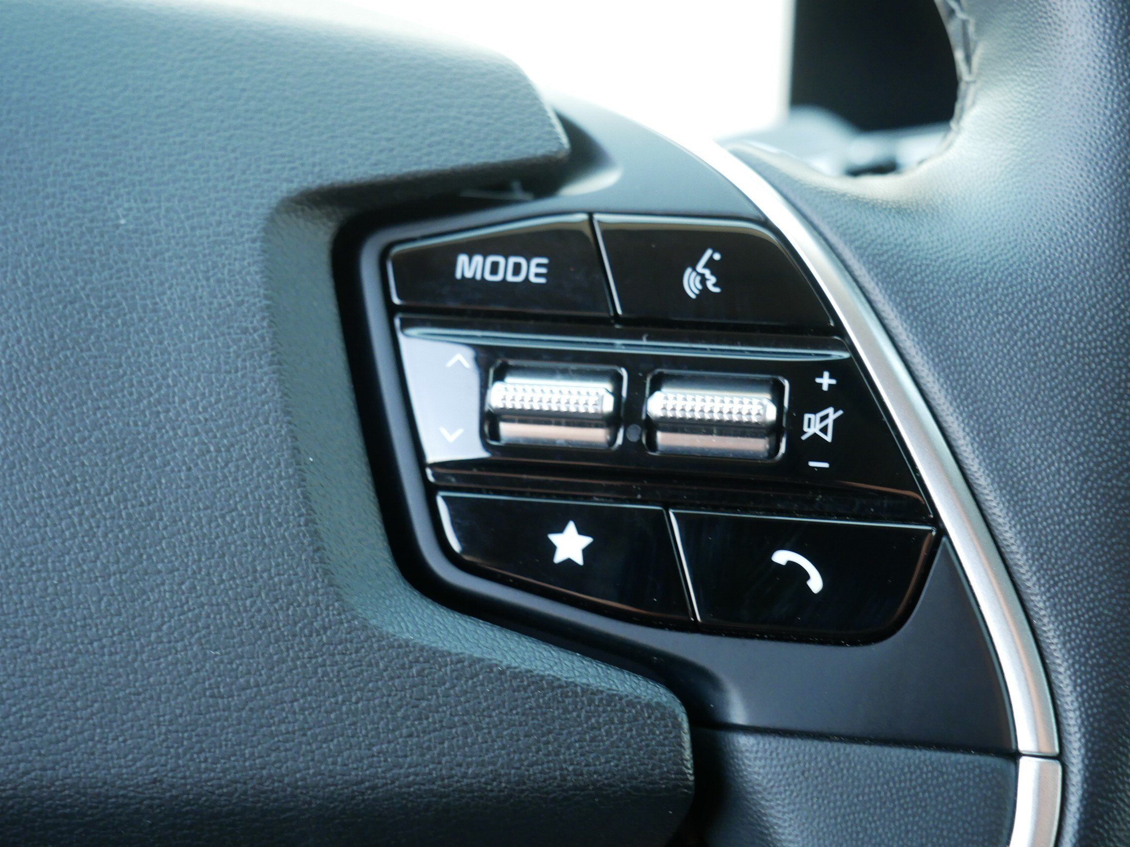 Certified 2023 Kia EV6 Wind w/ Wind Technology Package AWD/4WD image 29