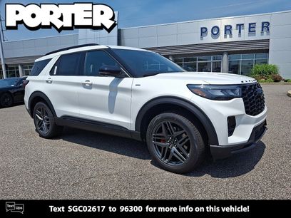 New 2025 Ford Explorer ST-Line w/ ST-Line Street Pack