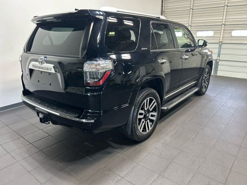 Used 2018 Toyota 4Runner Limited AWD/4WD image 3
