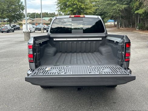 New 2026 Nissan Frontier PRO-4X w/ Pro-4x Convenience Package image 18