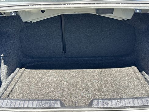 Used 2023 Volkswagen Jetta SE w/ Panoramic Sunroof Package image 31