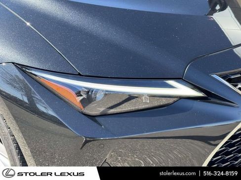 Used 2022 Lexus IS 300 AWD w/ Premium Package image 6