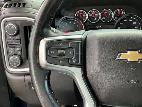 Used 2022 Chevrolet Silverado 2500 LT w/ Convenience Package AWD/4WD image 12