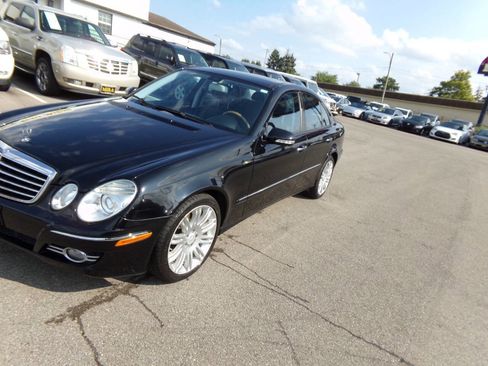 Used 2008 Mercedes-Benz E 350 4MATIC Sedan w/ Premium Pkg 1 image 31