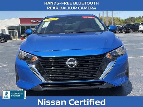 Used 2025 Nissan Sentra SV w/ SV Premium Package FWD image 8