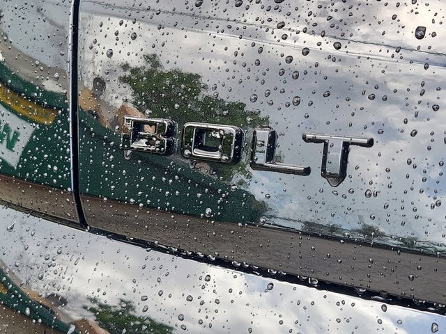 New 2027 Chevrolet Bolt LT w/ Comfort Package FWD image 5