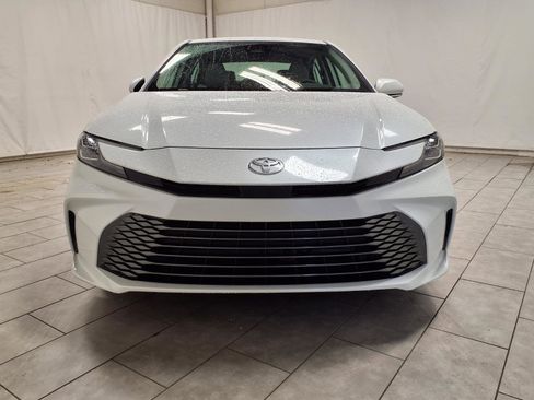 New 2026 Toyota Camry XLE FWD image 2