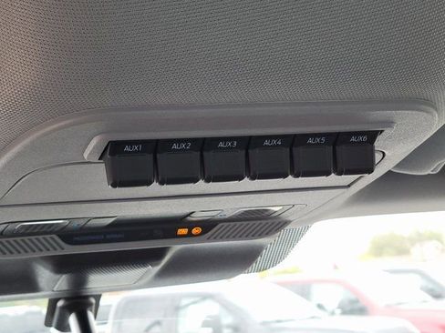 New 2026 Ford F250 XL w/ XL Chrome Package image 12