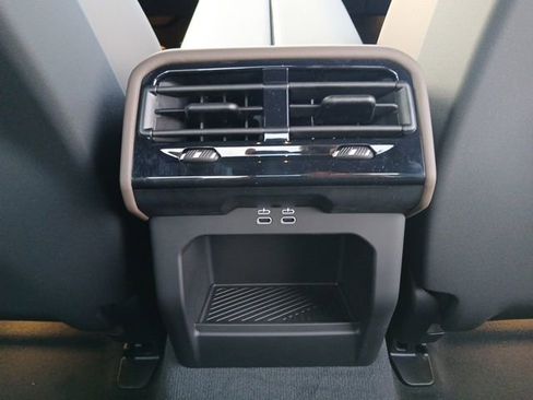 New 2025 BMW 530i w/ M Sport Package image 17