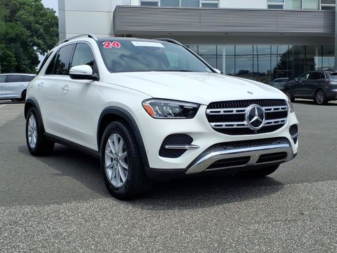 Used 2024 Mercedes-Benz GLE 350 4MATIC image 2