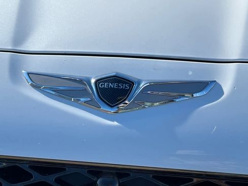 Used 2023 Genesis G70 3.3T w/ Sport Prestige Package image 10