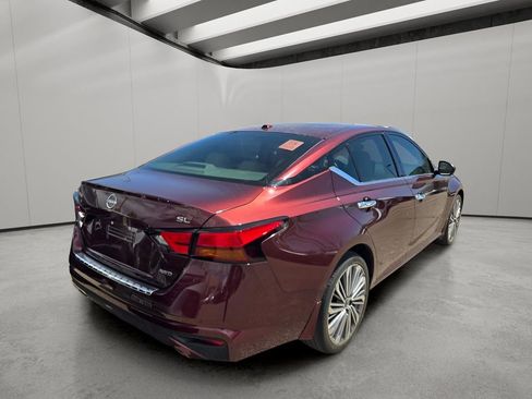 Used 2023 Nissan Altima 2.5 SL AWD/4WD image 10