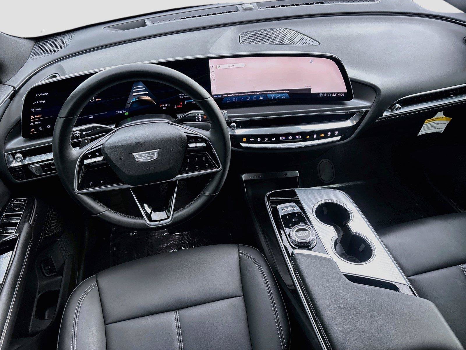 Used 2024 Cadillac Lyriq Tech RWD image 22
