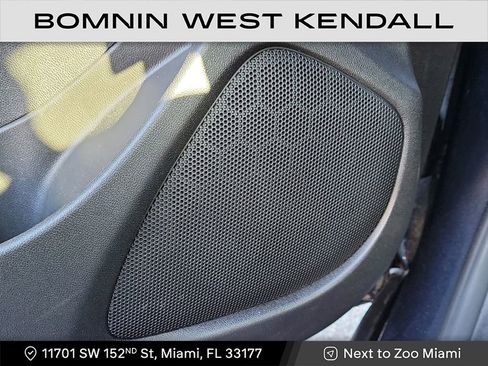 Used 2022 Chevrolet Malibu RS image 31