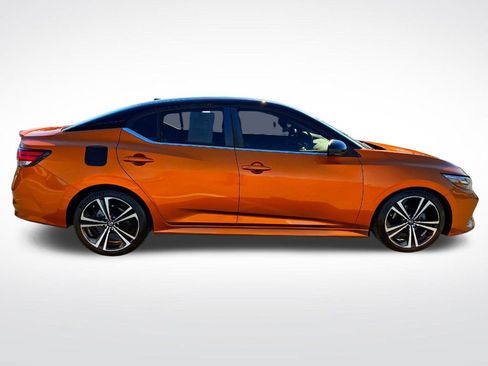 Used 2020 Nissan Sentra SR image 10