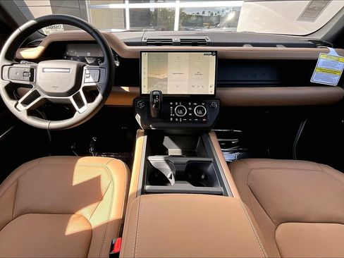 New 2026 Land Rover Defender 110 X-Dynamic SE AWD/4WD image 5