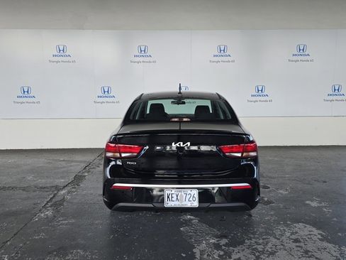 Used 2023 Kia Rio LX image 4