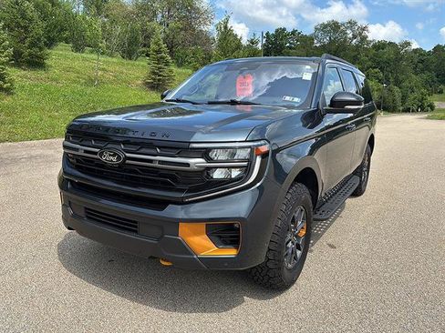 Certified 2025 Ford Expedition Tremor AWD/4WD image 8