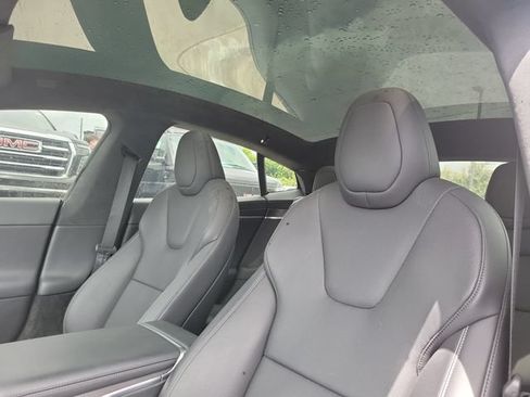 Used 2022 Tesla Model S Plaid AWD/4WD image 7
