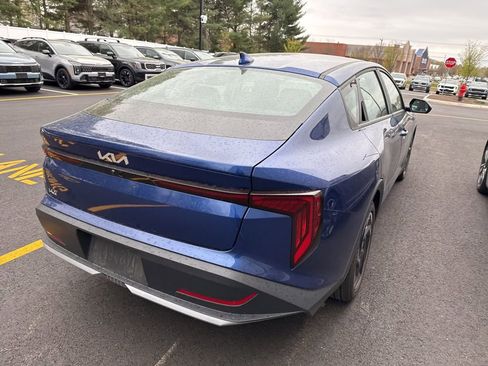 Used 2025 Kia K4 EX image 3