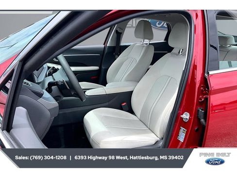 Used 2025 Hyundai Sonata SEL FWD image 18