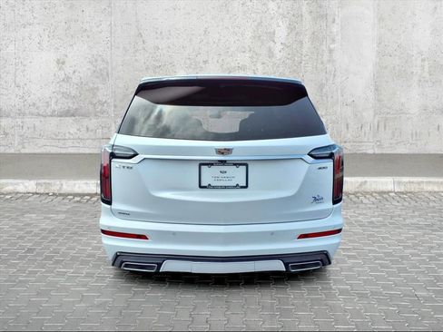 Used 2024 Cadillac XT6 Sport w/ LPO, Floor Liner Package image 11