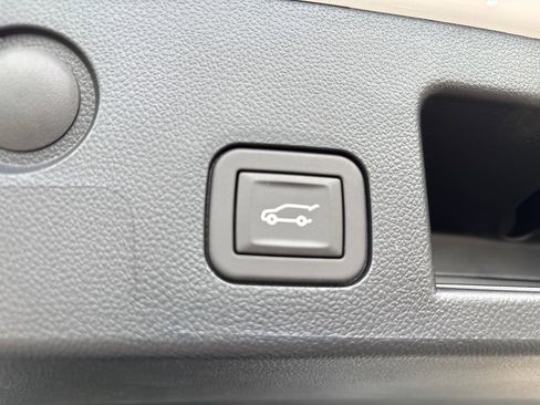 New 2026 GMC Terrain AT4 w/ LPO, Floor Liner Package AWD/4WD image 36