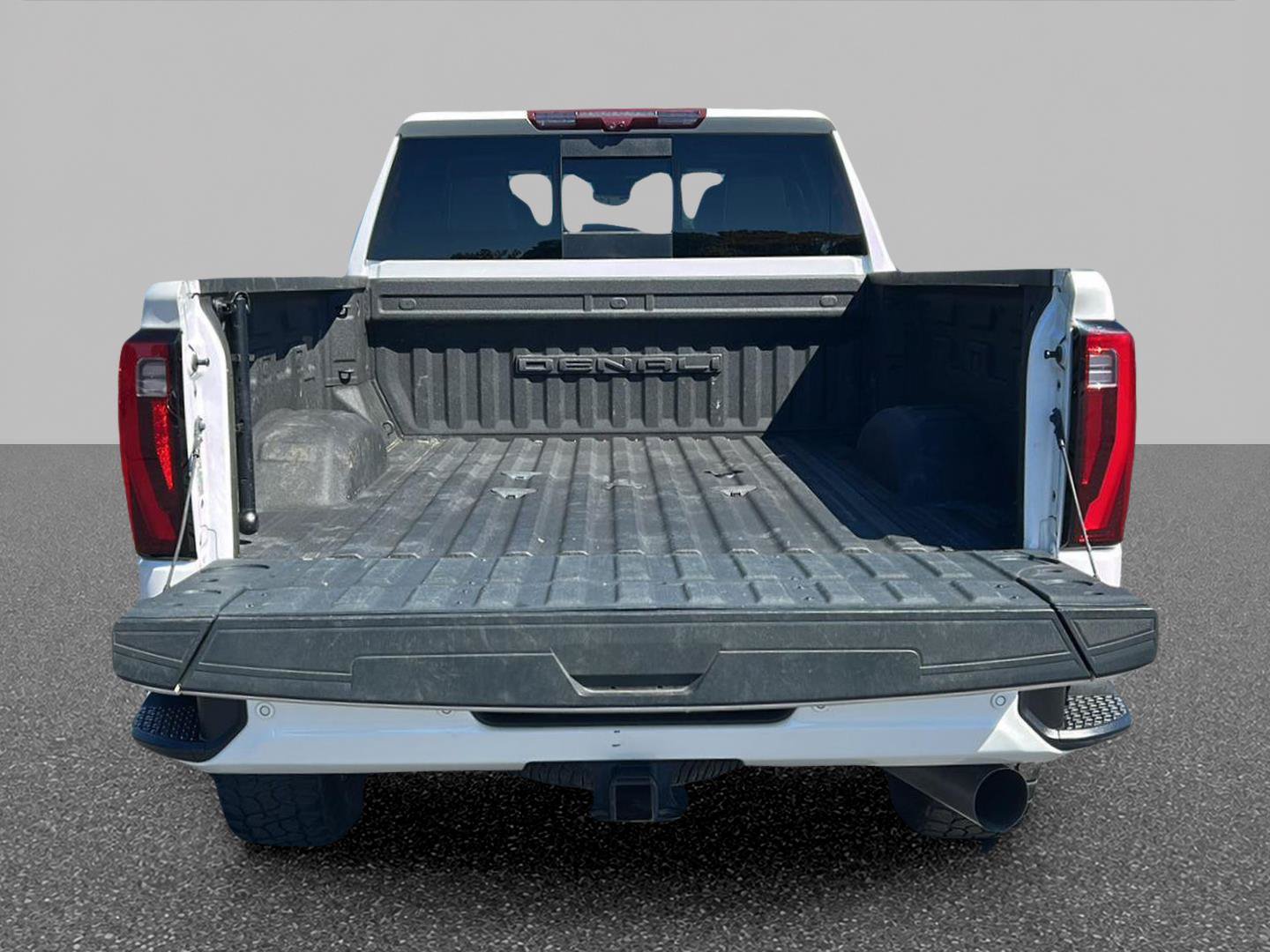 Certified 2024 GMC Sierra 2500 Denali w/ Denali Reserve Package AWD/4WD image 10
