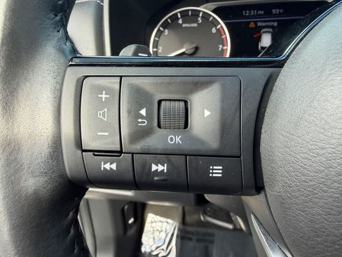 Used 2021 Nissan Rogue SL FWD image 20